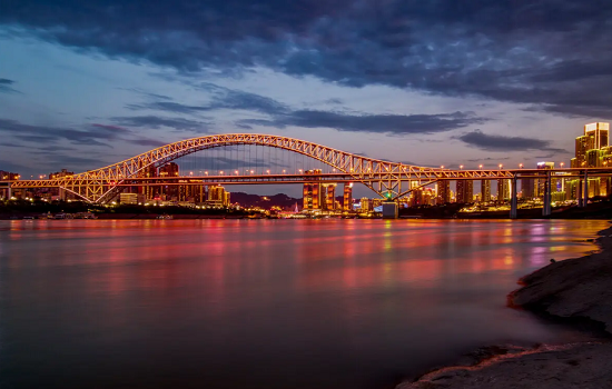 舞陽鋼板應用于重慶朝天門大橋